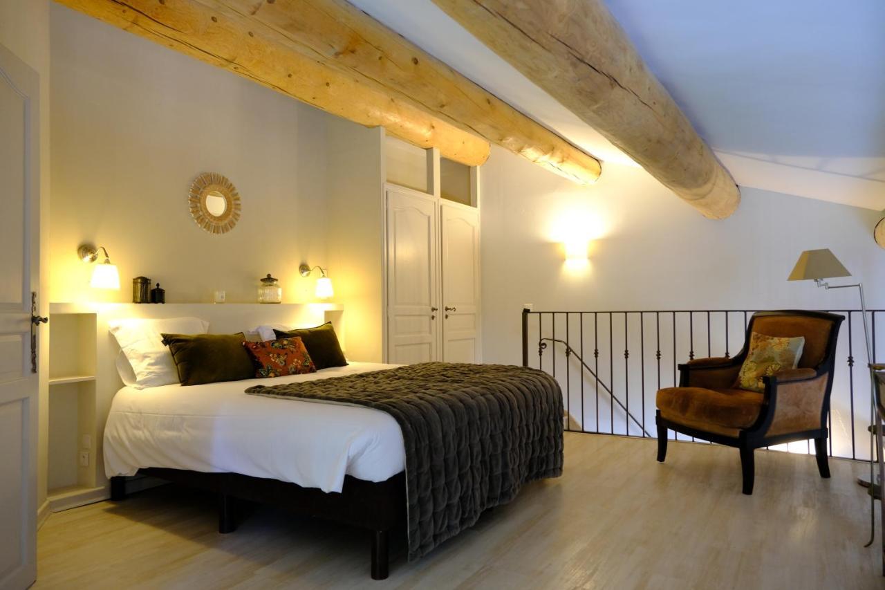 Chantemerle-lès-Grignan Domaine Le Bois Des Dames B&B 외부 사진