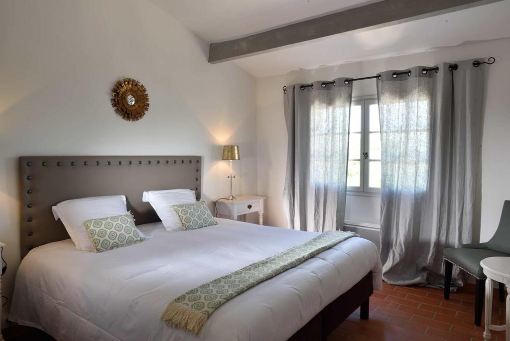 Chantemerle-lès-Grignan Domaine Le Bois Des Dames B&B 외부 사진